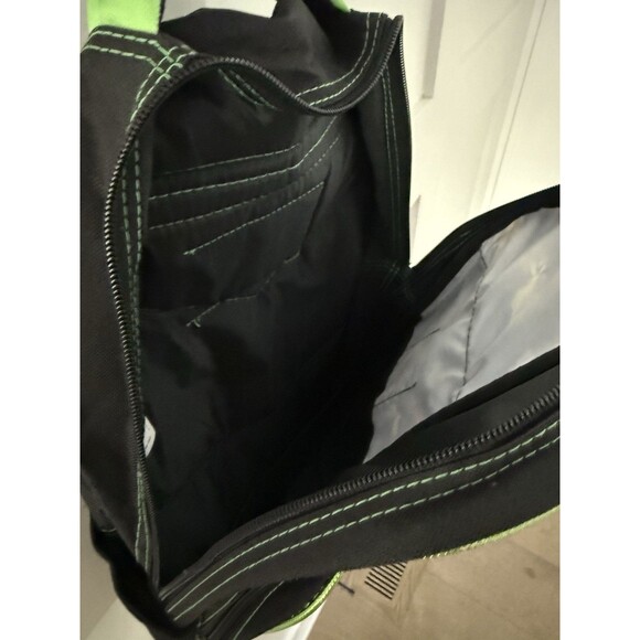 NEW With Tags Boys Hotwheels Car Backpack Green and Black 16" X 12" + FREE CAR - Picture 5 of 10